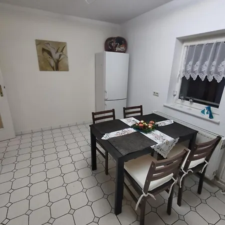 Ferienwohnung In *